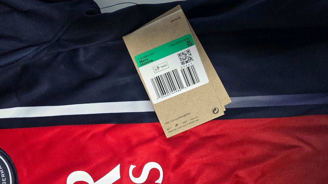 PSG 23/24 홈 어웨이 유니폼 이강인 이미지