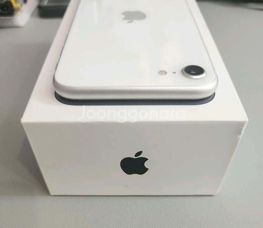 아이폰SE2 64GB 화이트(구성포함)--5