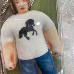 쏜애플 팝업 홍동균 인형