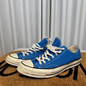 컨버스 척 70로우 300
