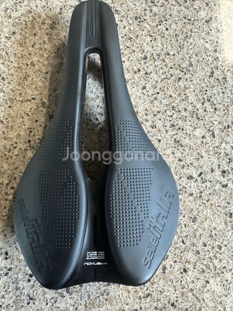 셀레 이탈리아 신형 노부스 에보 L3 안장--1