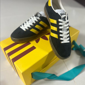 구찌 아디다스 가젤 블랙 오리지널 GG 캔버스