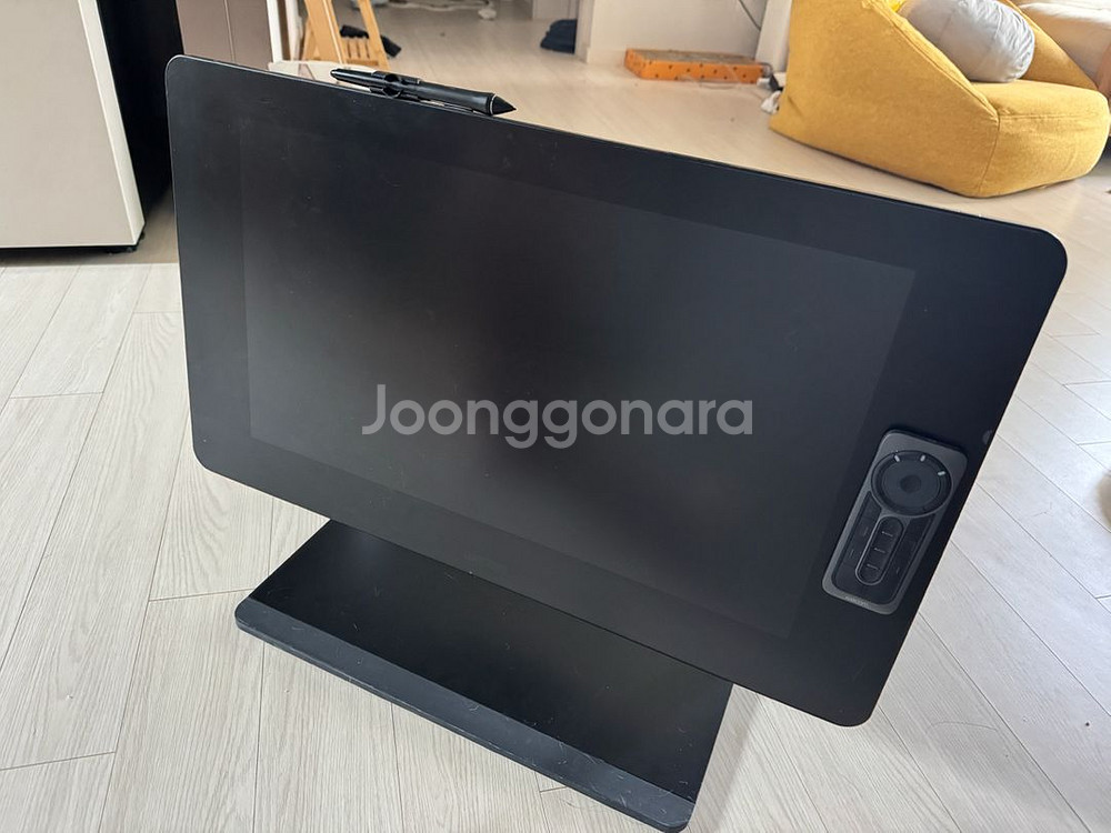 신티크프로 24 + 에르고스탠드--1