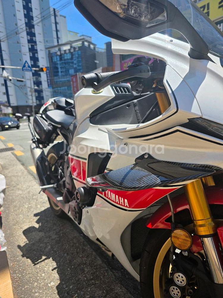 야마하 YZF-R1 60주년 22년식 4,700km이하--8