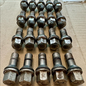 보센 정품 휠 볼트 (M14 X 1.5 10.4)