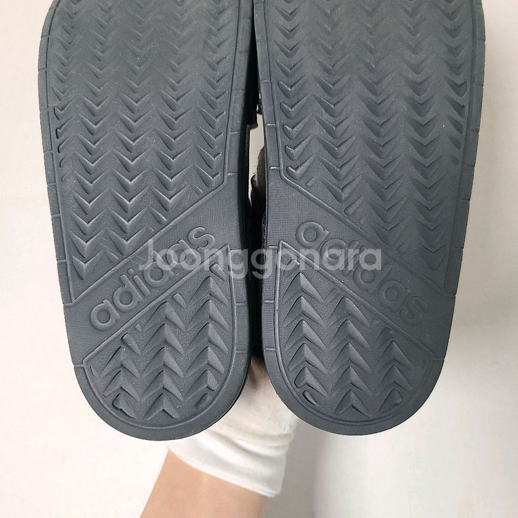 (무료배송) 255mm 아디다스 샌들--6