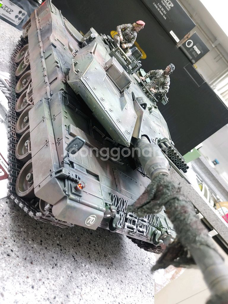 각종교신O알씨카TD1:16RC카탱크뉴레오파드2A7헝롱O--1