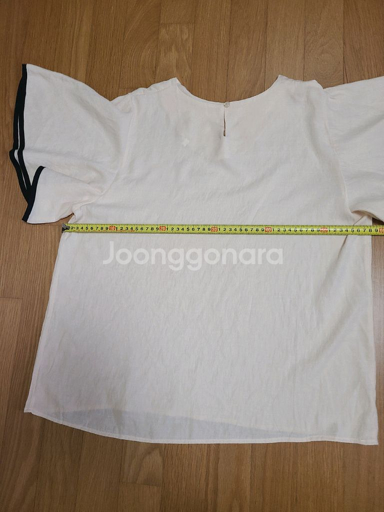 흰색 반팔 블라우스 빅 프리사이즈 옷입니다 (XL~XX--2
