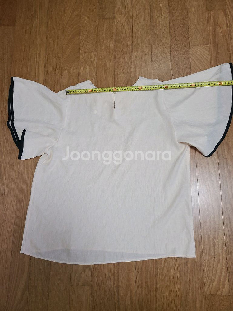 흰색 반팔 블라우스 빅 프리사이즈 옷입니다 (XL~XX--4