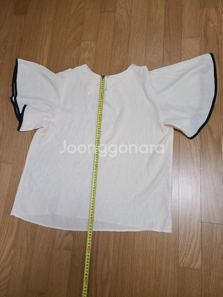 흰색 반팔 블라우스 빅 프리사이즈 옷입니다 (XL~XX--3