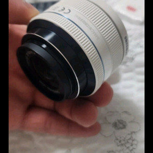 (삽니다) nx1000 삼성20-50 렌즈 기본 삽니다