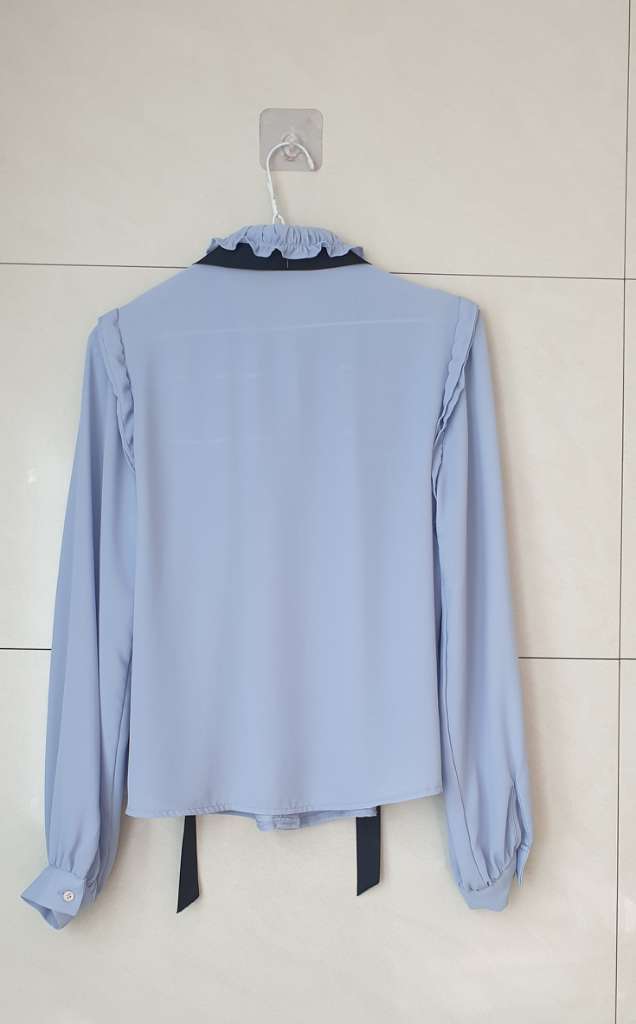 커먼유니크 카라프릴 타이 쉬폰 블라우스 이미지