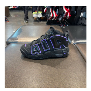 나이키 에어 업템포 블랙/그레이프 265 새상품