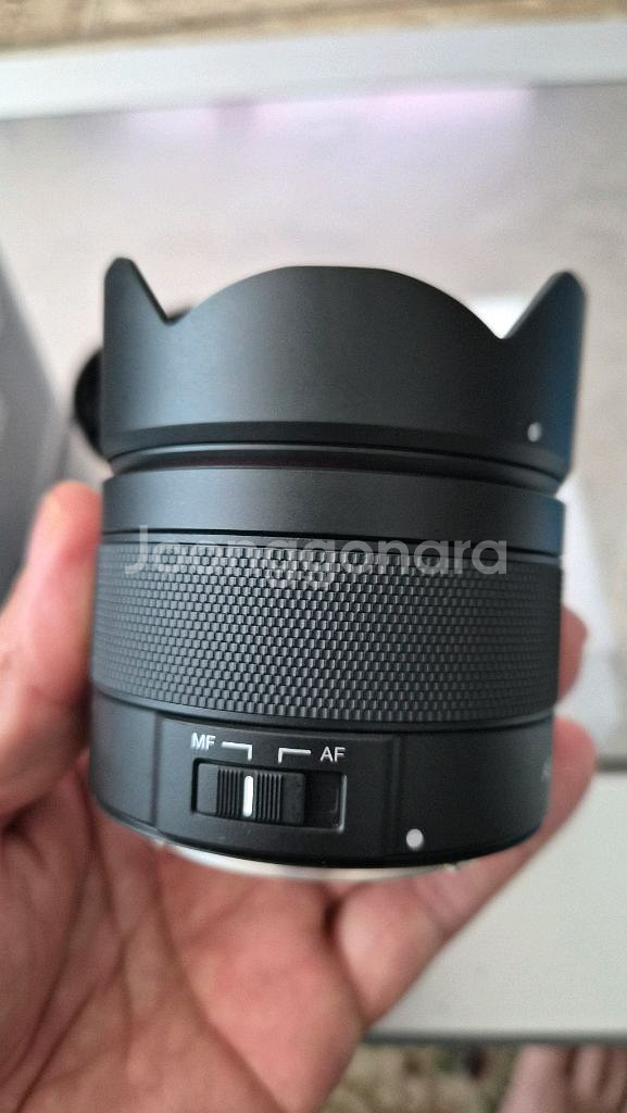 삼양 AF 12mm F2 RF-S 캐논 마운트--9