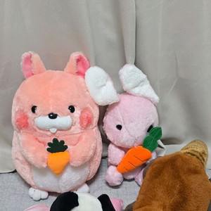 동물 인형. 햄스터. 토끼. 너구리. 스누피인형