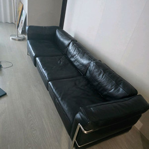 LC3 쇼파