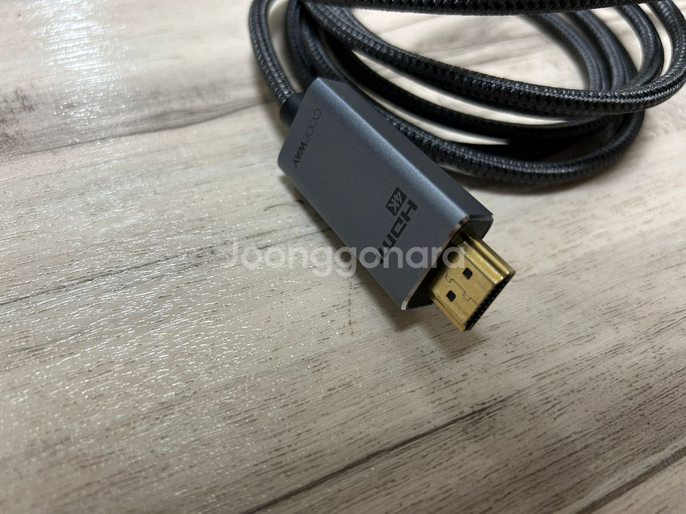 코드웨이 HDMI to C 미러링 케이블(4k 60Hz--1