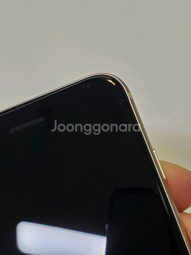 아이폰SE2 128g 화이트 18만 정상해지--7