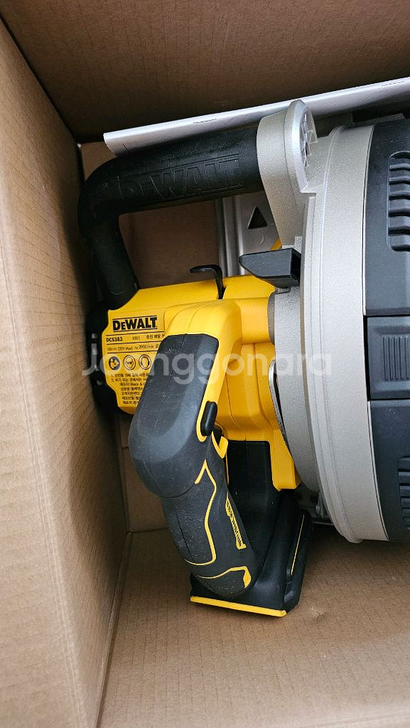 디월트 DCS383N--1