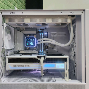 끝판왕 컴퓨터 9800X3D & RTX5090 PC