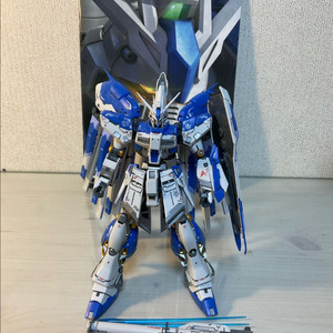 RG 하이뉴 건담 조립(먹선 데칼 작업 포함)