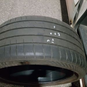 275 35 20 1짝 미쉐린 ps4s 중고 타이어