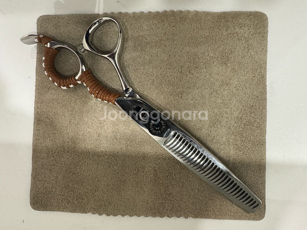 미용 숱 가위 30홈발 (사용감 거의 없음) 새상품 급--0