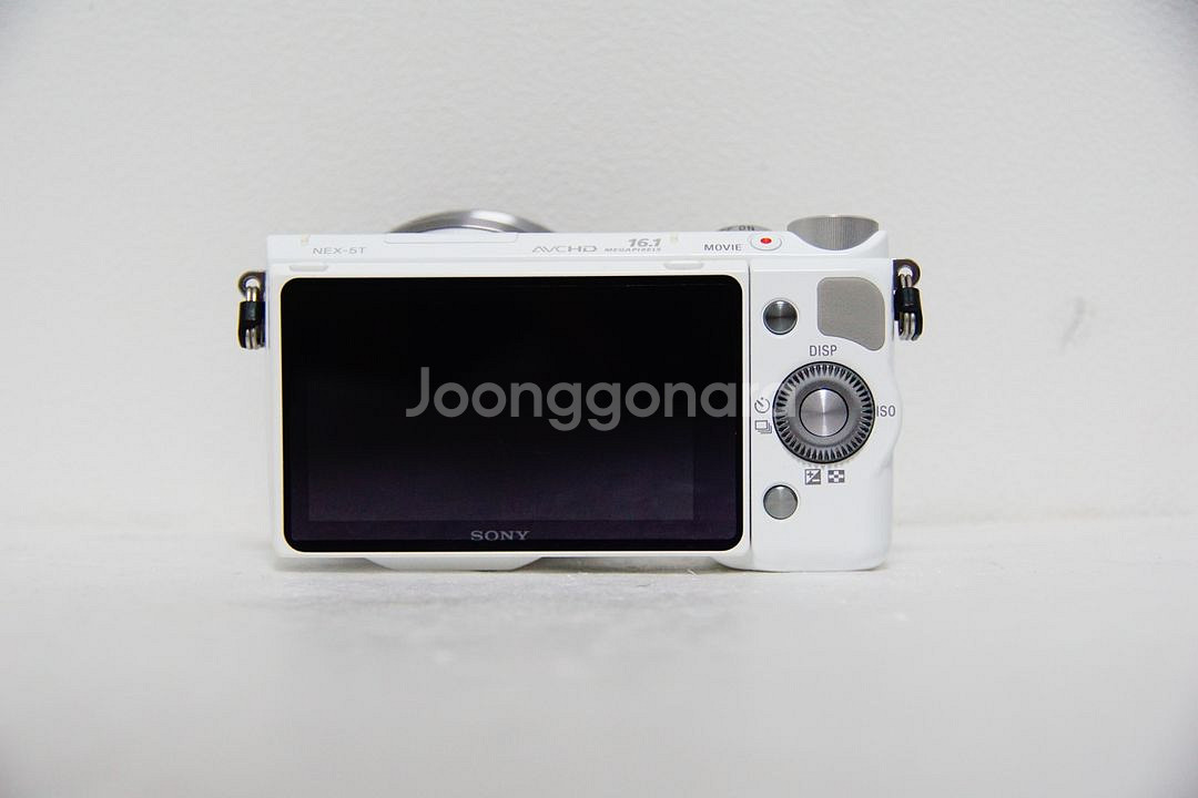 [소니] NEX-5T 화이트 8,692컷 팝니다.--1