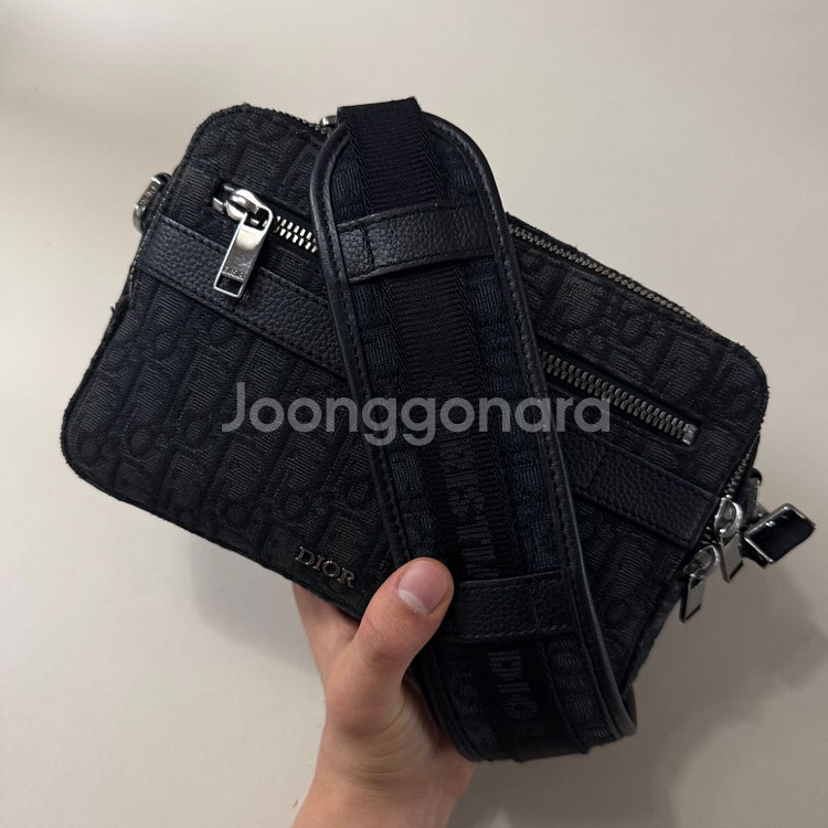 [정품/당일출고]디올 오블리크 사파리 메신저백--0