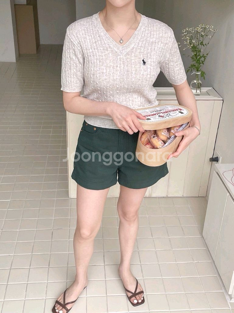 폴로 소프트 브이넥 반팔니트--6