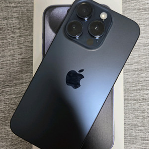 아이폰 15pro 블루티타늄 256gb 팝니다