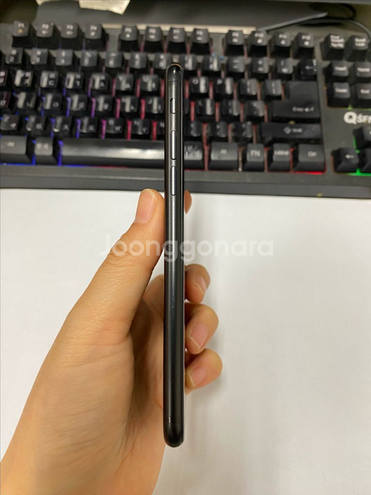 아이폰7플러스 매트블랙 A급 128G 배터리90%--4