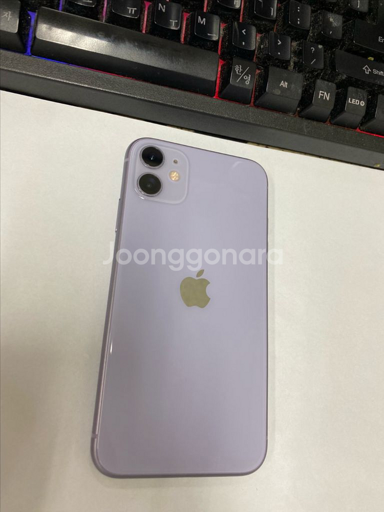 아이폰11 퍼플 외관깔끔 128G 무잔상--0