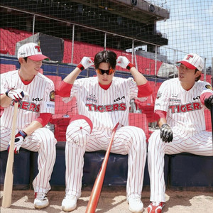 기아 유니폼 ㄷㄹ구매