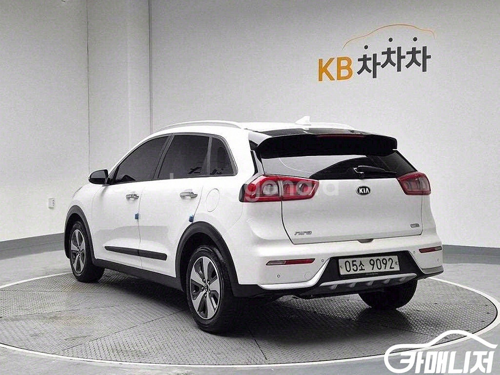 [기아]니로 1.6 하이브리드 노블레스 (5인승) #앱--1