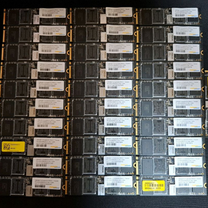 컴퓨터 저장장치 M.2 NVME SSD 256GB