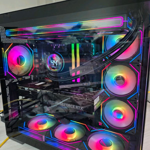 라이젠7 9800X3D 5080 블랙 고사양본체 팝니다