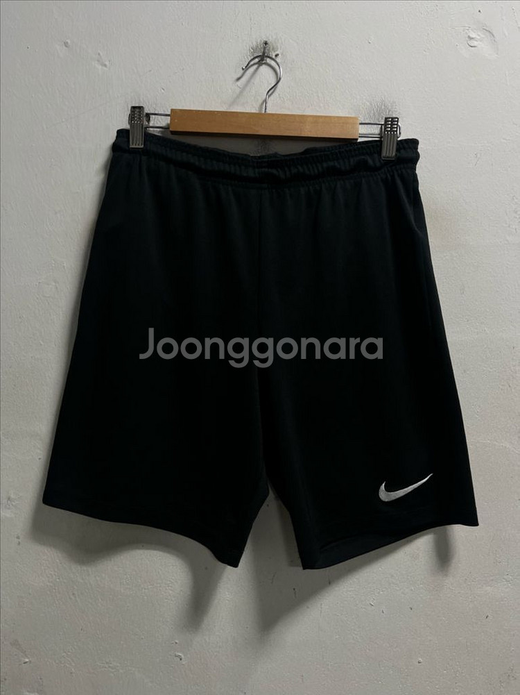 30-32 나이키 드라이핏 기능성 밴딩 반바지--0
