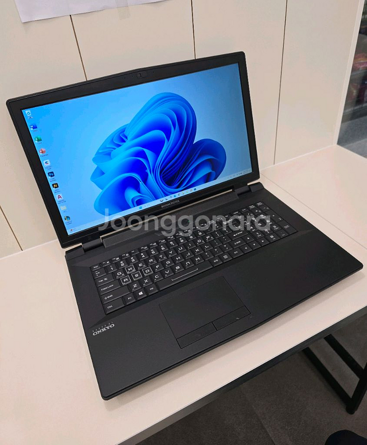 17인치 고성능 게이밍 노트북(램16GB,1.5TB)--2