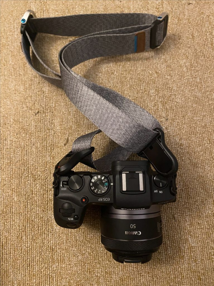 캐논 RP + 50mm + 픽디자인(끈) 이미지