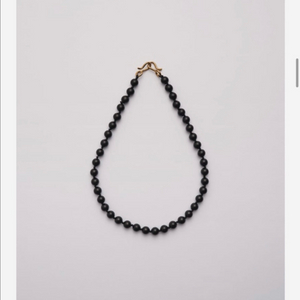 얼바닉30 Lepagon onyx necklace
