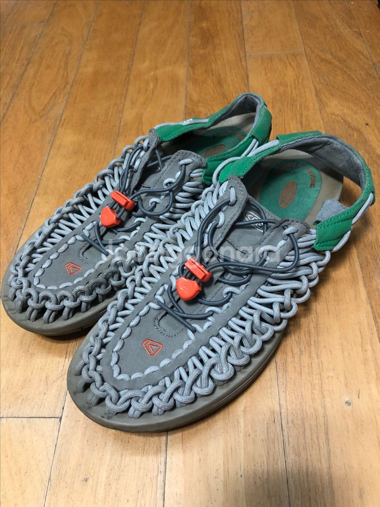 킨 keen 유니크 샌들 슬리퍼 그레이 그린 280--0