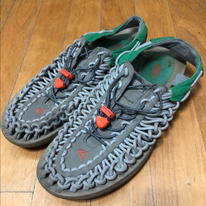 킨 keen 유니크 샌들 슬리퍼 그레이 그린 280