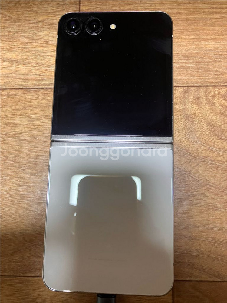 갤럭시 z 플립5 크림색 256G--3