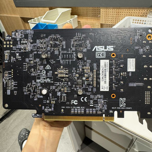아수스 rx550 2gb