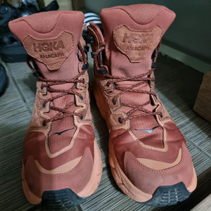 호카 아나카파 미드 로우 GTX 265