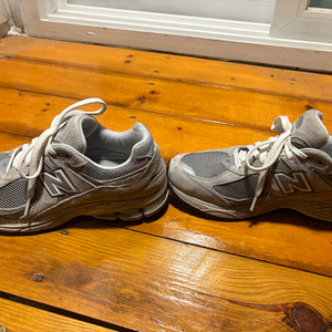 뉴발란스 2002r 그레이 260