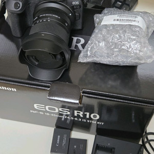 캐논 R10 번들킷 + 시그마 1850 렌즈