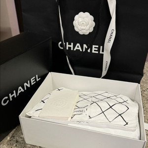 선착순판매_정품 샤넬 클래식 미듐_풀구성