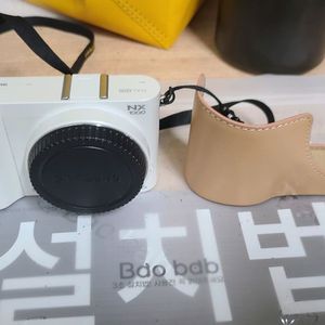 삼성카메라 NX1000/20미리 단렌즈